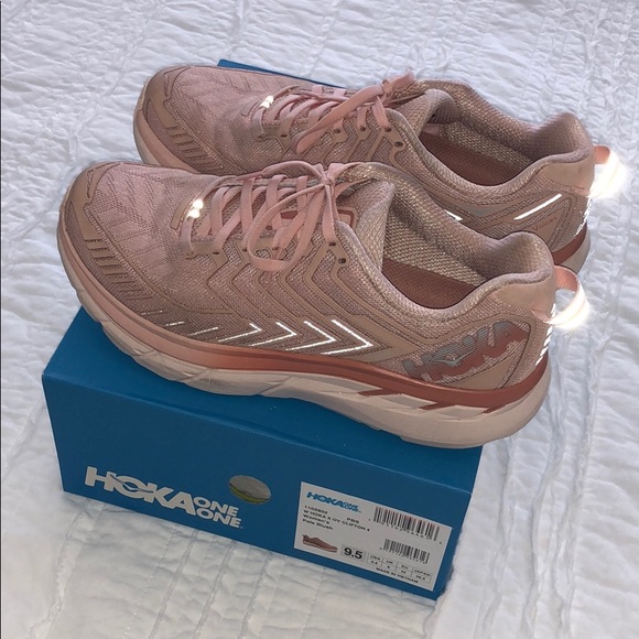 women's ov clifton hoka
